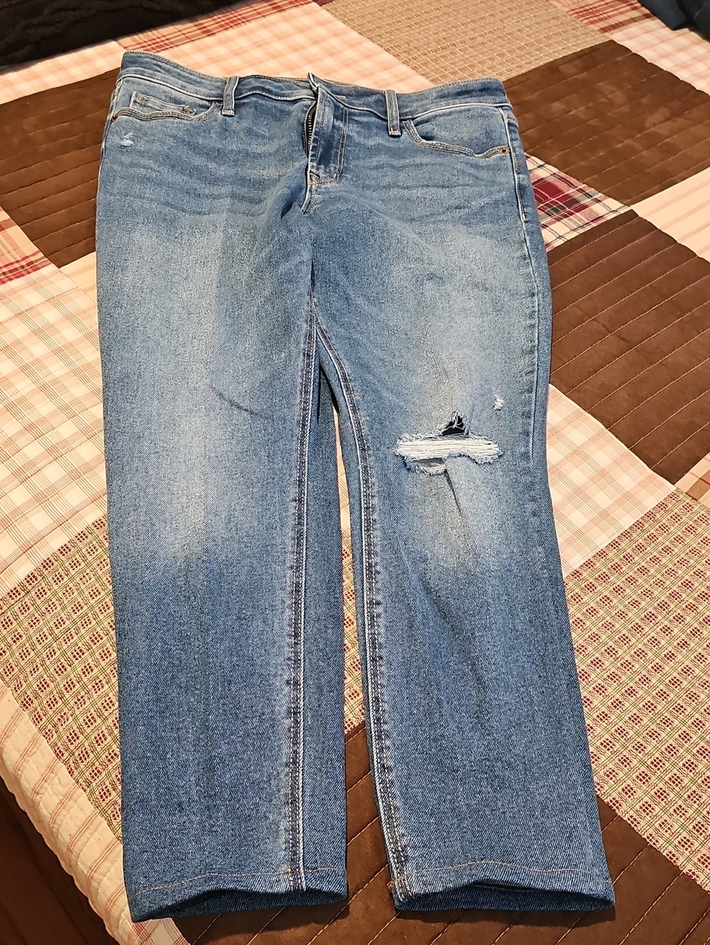 (2) Old Navy Light Blue Jeans